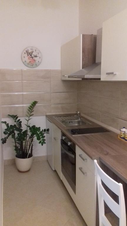 Apartment Lili Пореч Екстер'єр фото