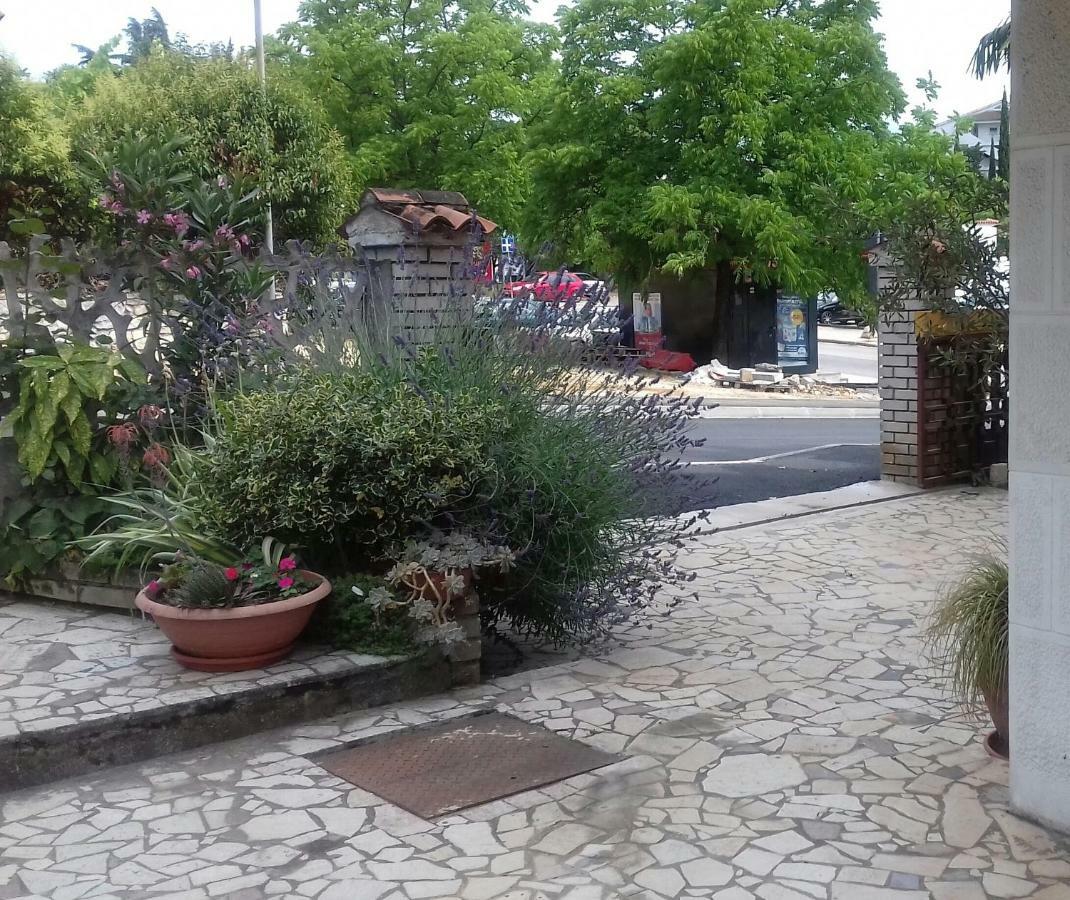 Apartment Lili Пореч Екстер'єр фото
