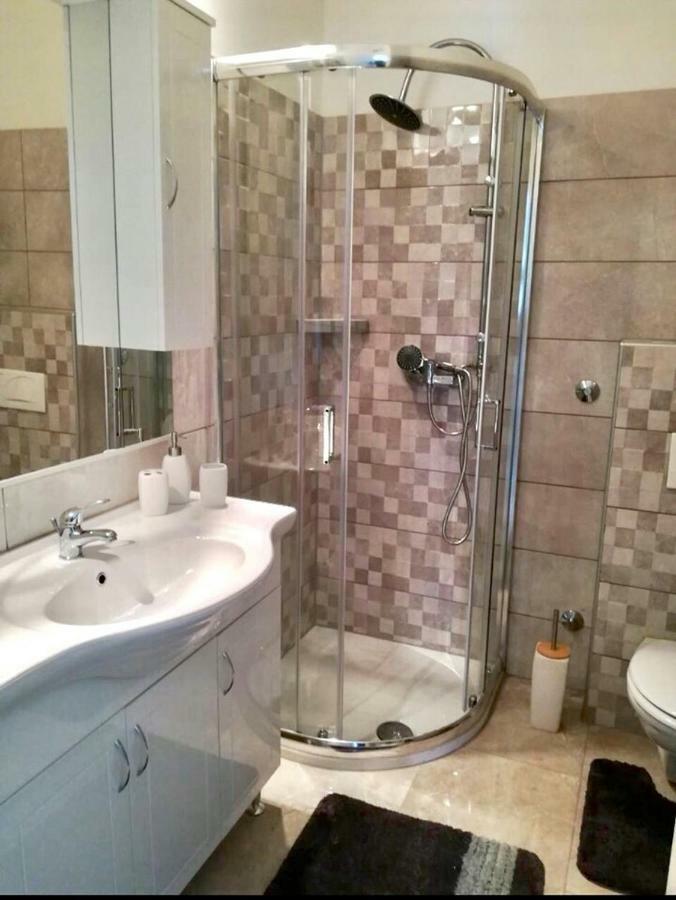 Apartment Lili Пореч Екстер'єр фото